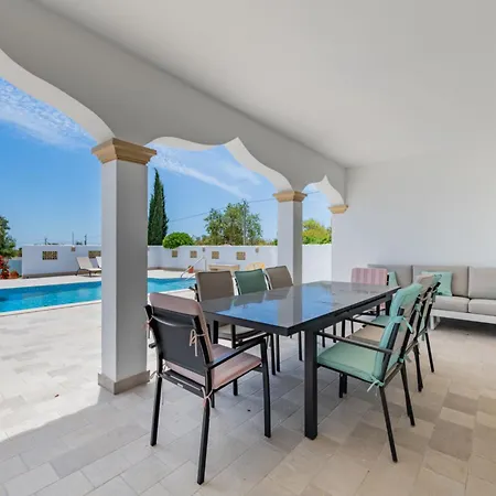 V4 Aguia Vermelha By Interhome Villa