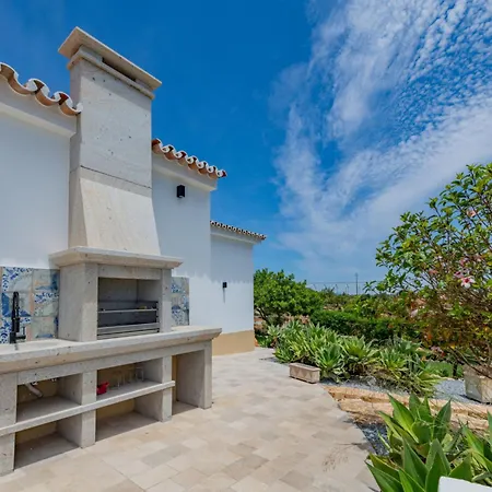 V4 Aguia Vermelha By Interhome * باديرن